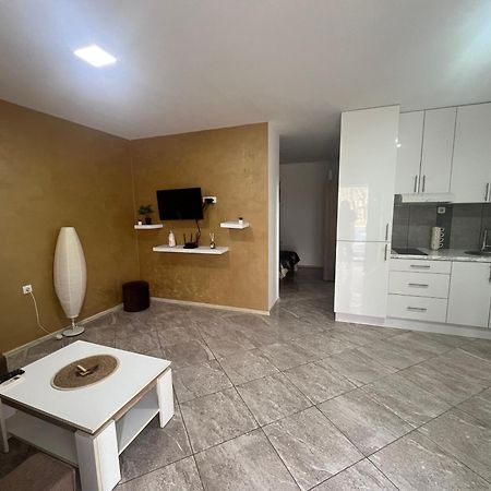 Aurora Apartment 松博尔 外观 照片