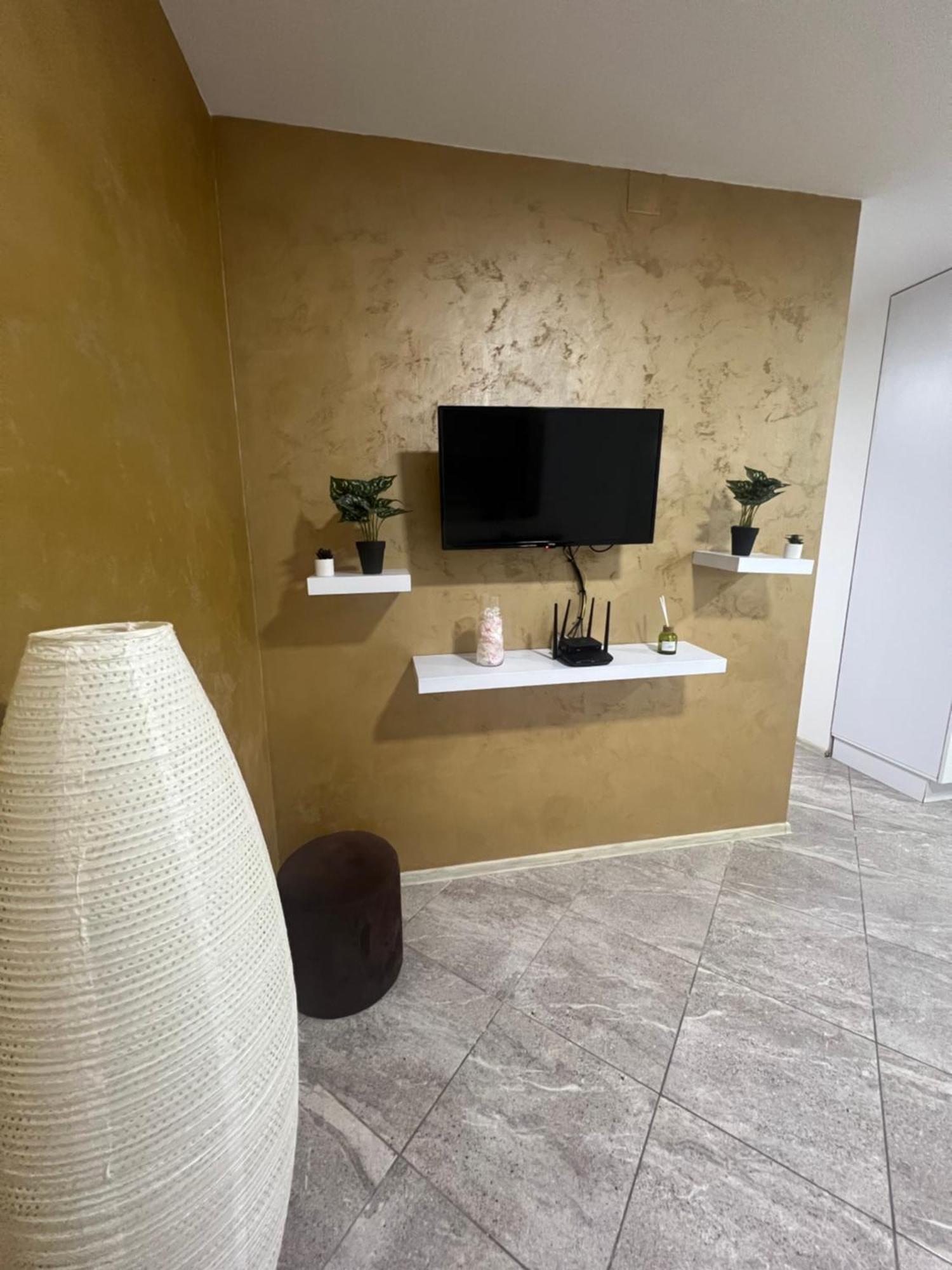 Aurora Apartment 松博尔 外观 照片