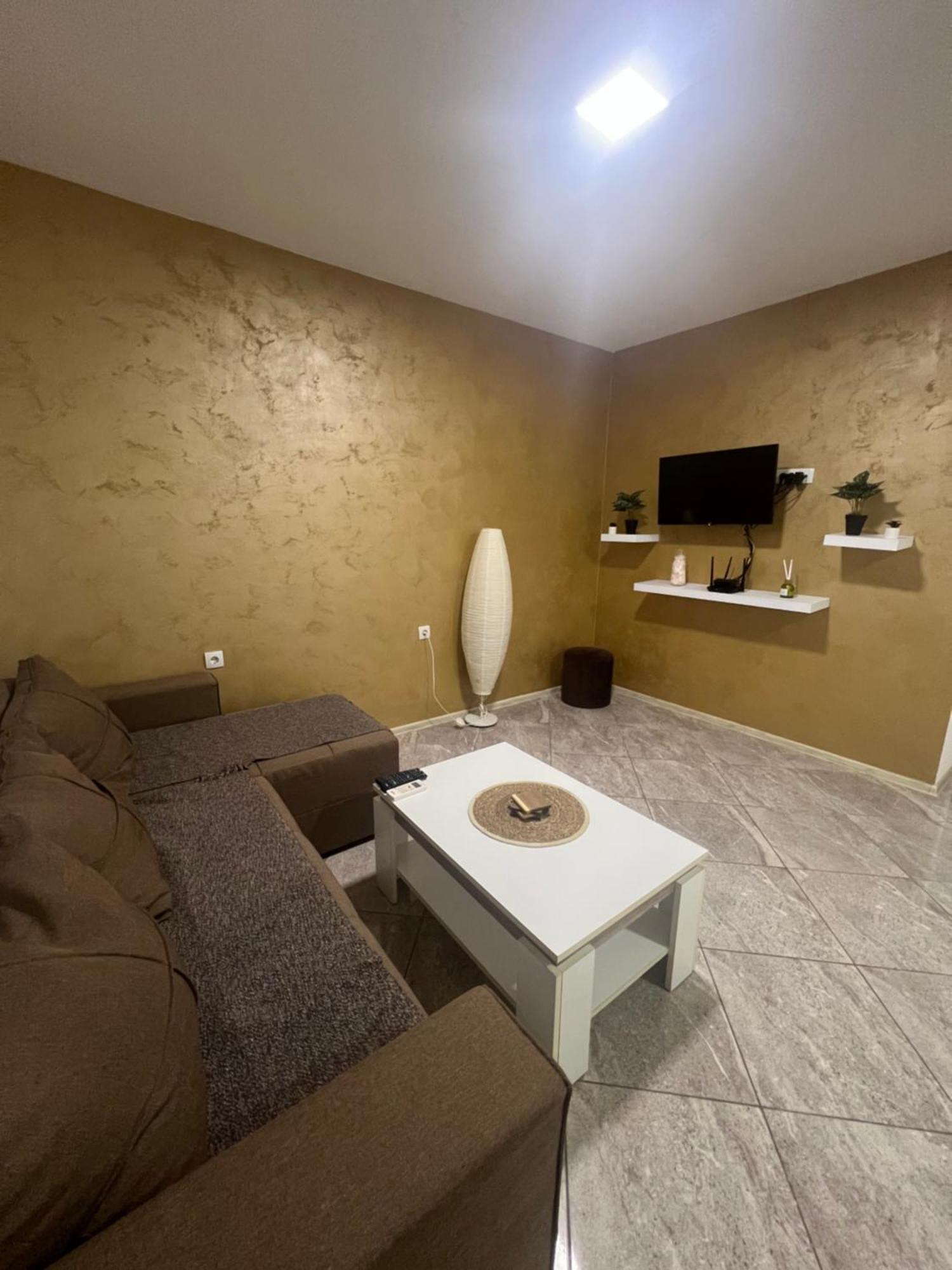 Aurora Apartment 松博尔 外观 照片