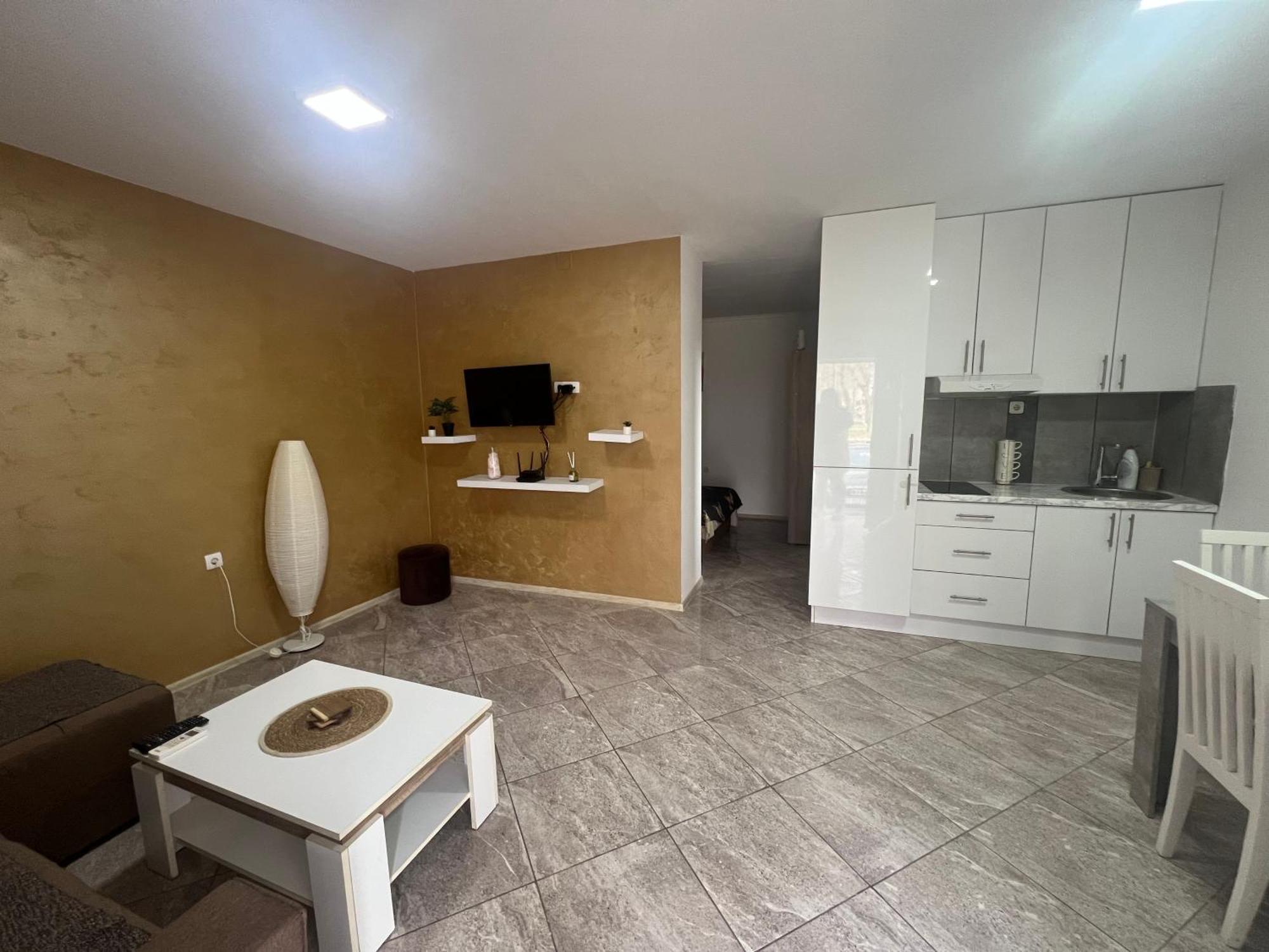 Aurora Apartment 松博尔 外观 照片